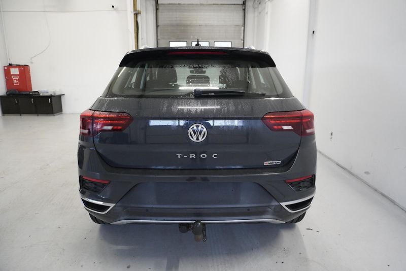 Volkswagen T-Roc 2.0 TDI  4MOTION DSG - fotka 4 z 27