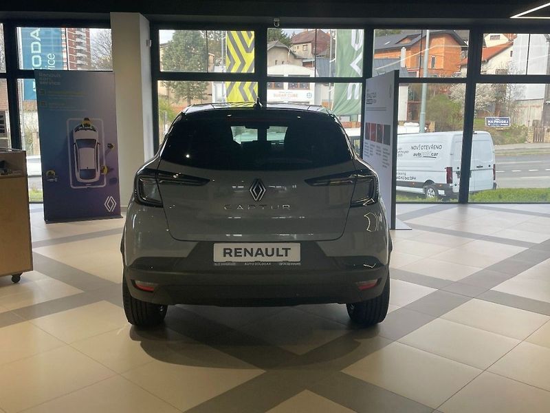 Renault Captur techno Eco-G 120 - fotka 6 z 11