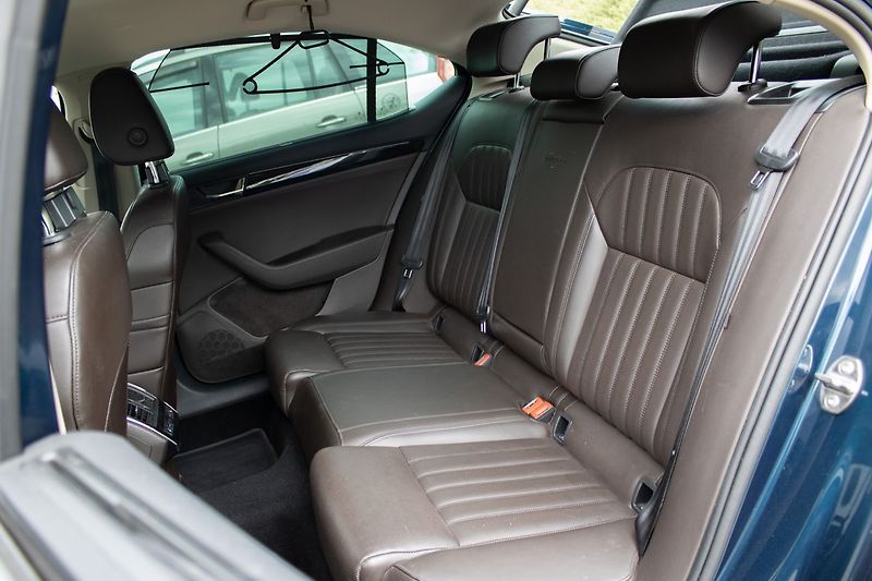 Škoda Superb Laurin & Klement, nové rozvody - fotka 40 z 46