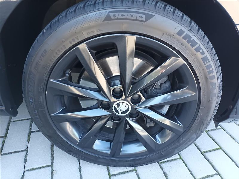 Škoda Fabia 1,0 TSI,81KW,DSG,STYLE,TAŽNÉ, - fotka 22 z 46