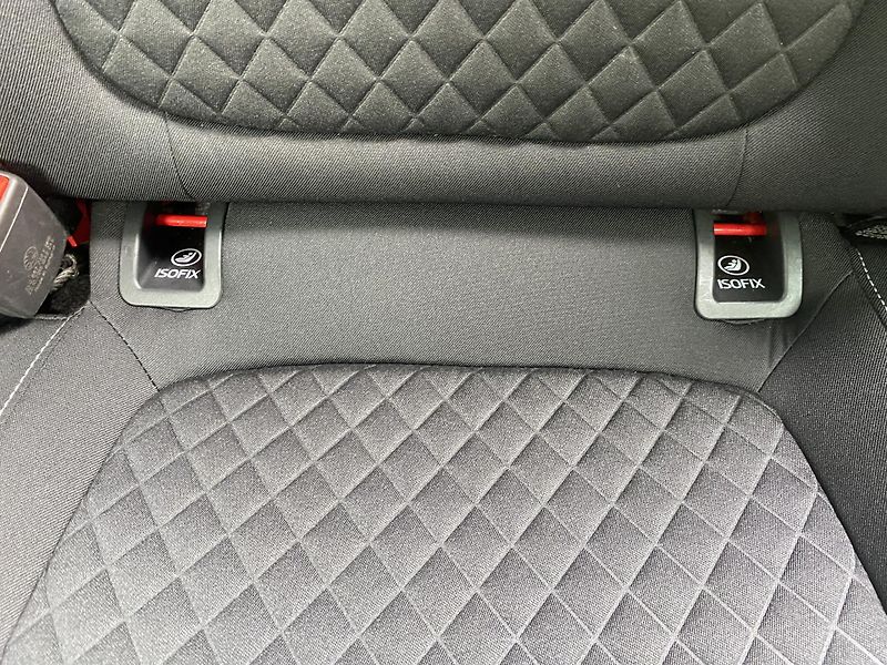 Škoda Fabia 1.2TSI 66kW-1xMAJ.-LED-EDITION - fotka 34 z 49