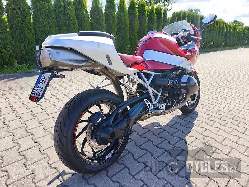 BMW R 1200 S (2006) - fotka 6 z 12