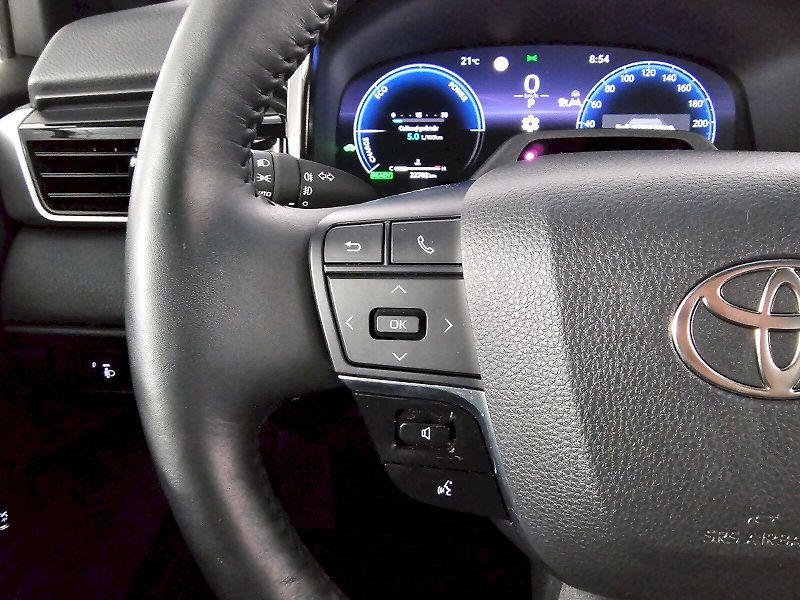 Toyota Camry (2025) 2.5 HEV 230k PRESTIGE - fotka 10 z 30