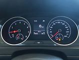 Volkswagen Golf (2019) 1.0 TSI, Tempomat - náhled 11