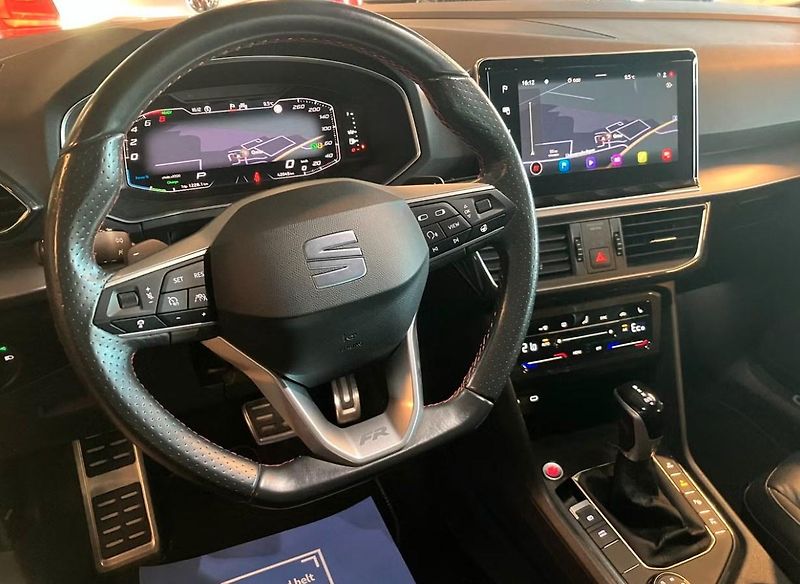Seat Tarraco PHEV DSG FR 360k Pano. Tažné - fotka 19 z 27