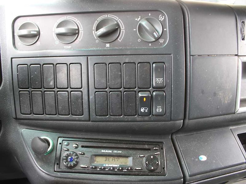 MAN TGL 8.180, EURO 3, HYDRAULICKÉ ČEL - fotka 13 z 20