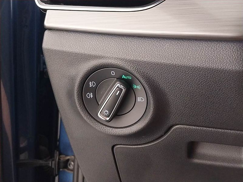 Škoda Kamiq (2021) Scoutline 1.0 TSI, Serv.kniha - fotka 17 z 23