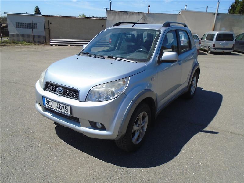 Daihatsu Terios 1,5 4X4 - fotka 8 z 22