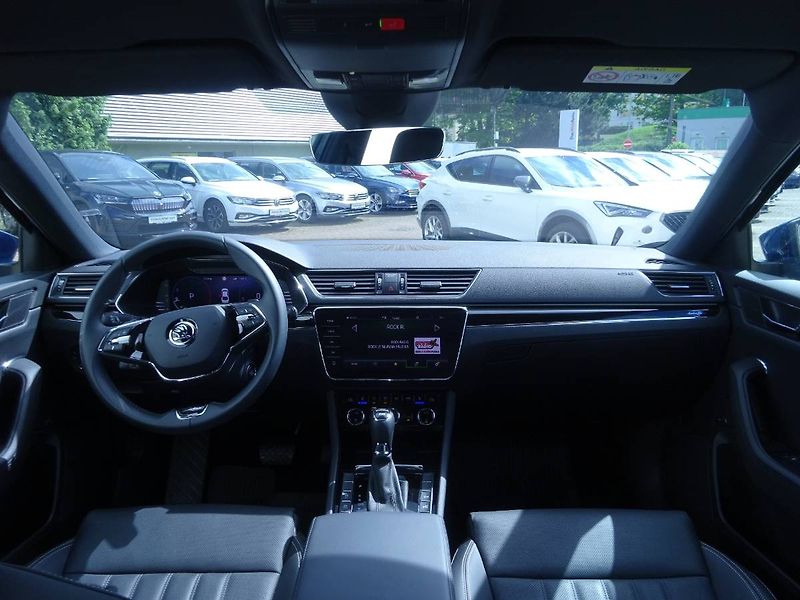 Škoda Superb (2022) 2,0 TDi/ 147kW DSG 4x4 L&K - fotka 5 z 29