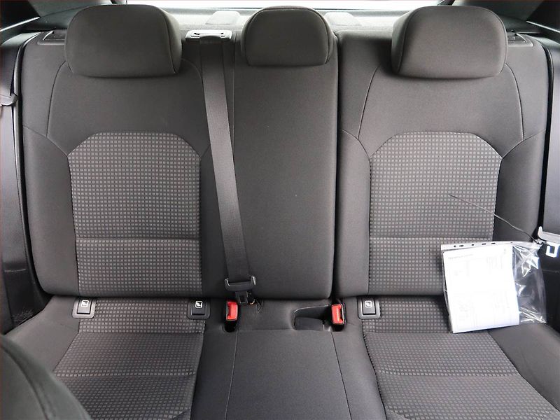 Kia Ceed (2020) Silver 1.0 T-GDI, Serv.kniha - fotka 10 z 17