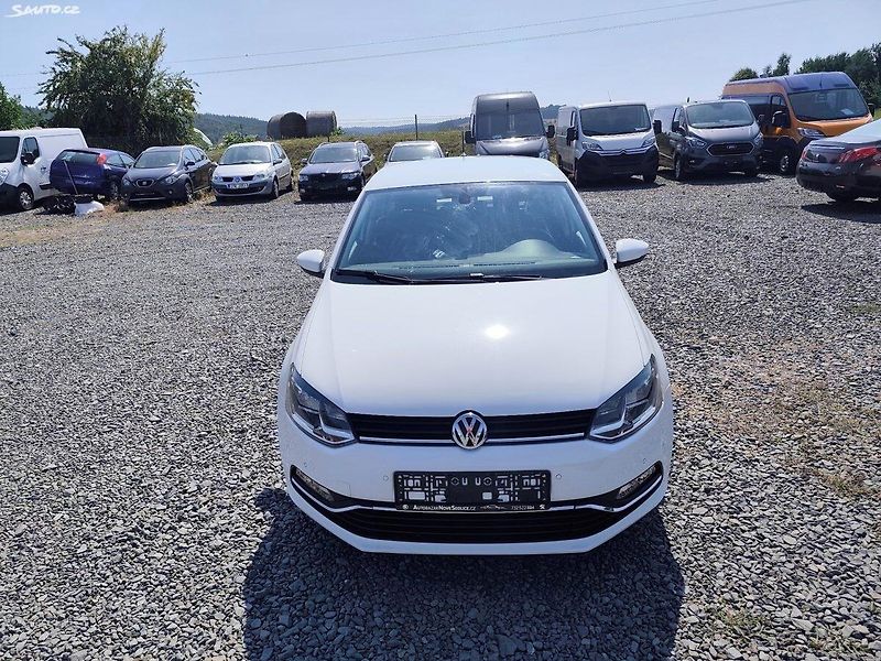 Volkswagen Polo (2016) - fotka 10 z 36