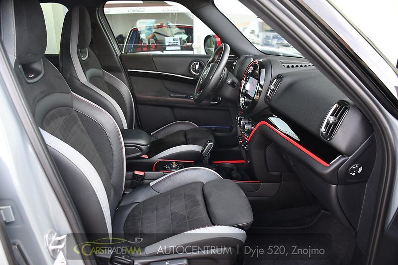 Mini Countryman JCW ALL4  300K ČR - fotka 16 z 56