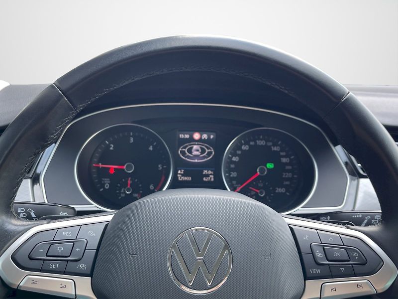Volkswagen Passat (2023) 2.0 TDI 110kW DSG Business - fotka 9 z 32