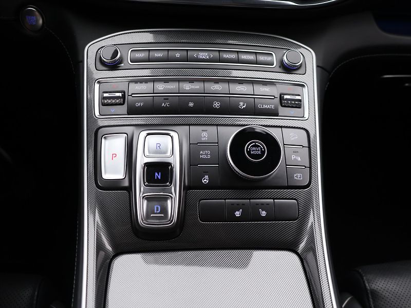 Hyundai Santa Fe 2,2 142kW TCI-NEW R LED CZ - fotka 18 z 26