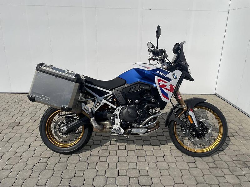 BMW (2025) F 900 GS - fotka 2 z 12