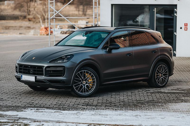 Porsche Cayenne (2019) Porsche Cayenne Turbo V8 - fotka 3 z 20