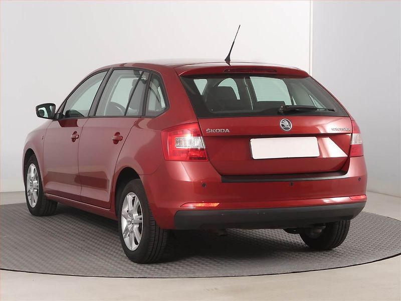 Škoda Rapid (2014) Spaceback 1.6 TDI, Navi - fotka 4 z 15