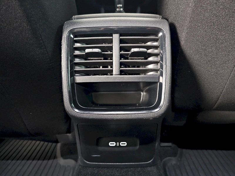 Škoda Octavia (2023) Combi 2.0TDI 85kW Ambition - fotka 27 z 29