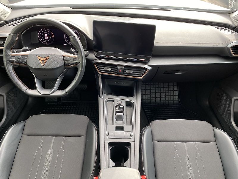 Cupra Formentor (2023) 1.5 TSI DSG - fotka 5 z 36