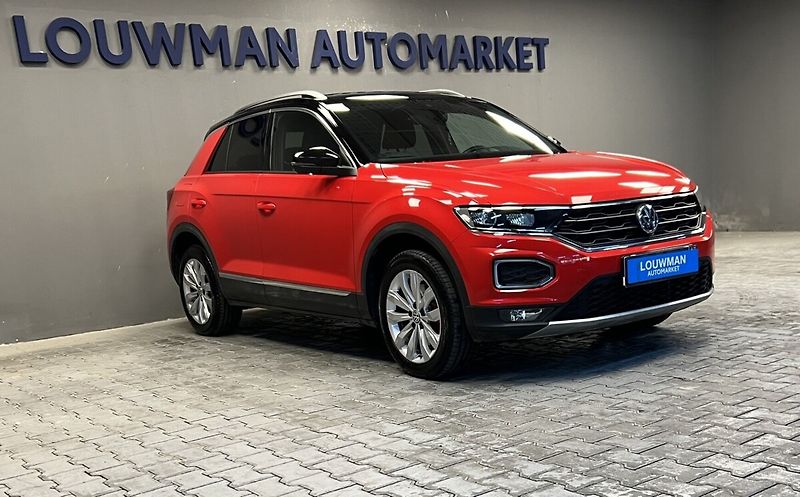 Volkswagen T-Roc Sport 2.0 TSI BMT 4MOTION DSG7 - fotka 15 z 18