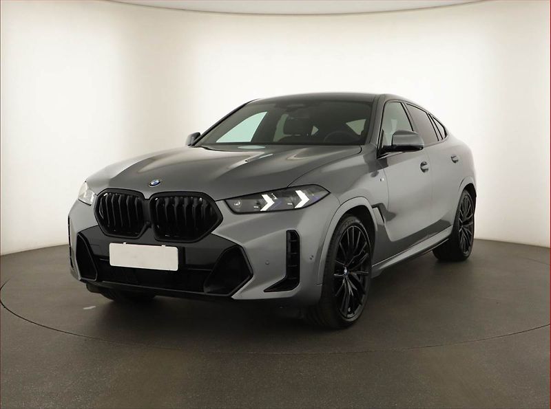 BMW X6 (2025) xDrive40d - fotka 2 z 20