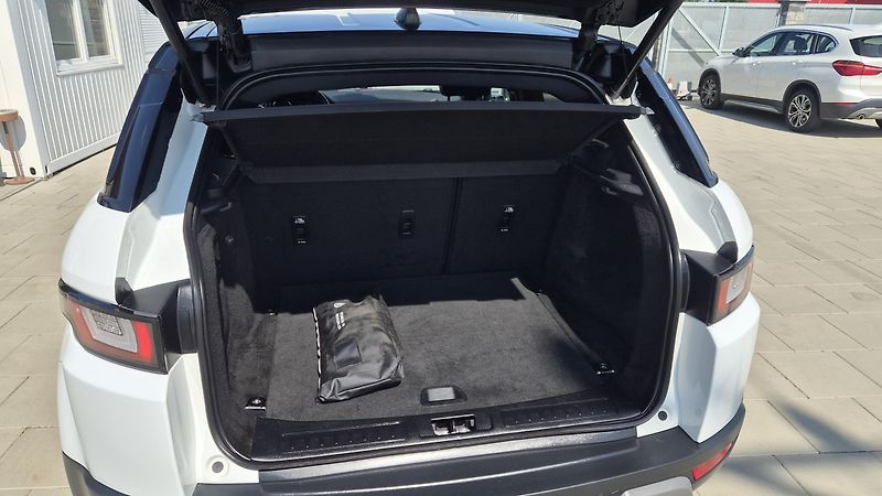 Land Rover Range Rover Evoque 2.0D 4X4 9.Kvalt AUT, DPH! TOP - fotka 13 z 29