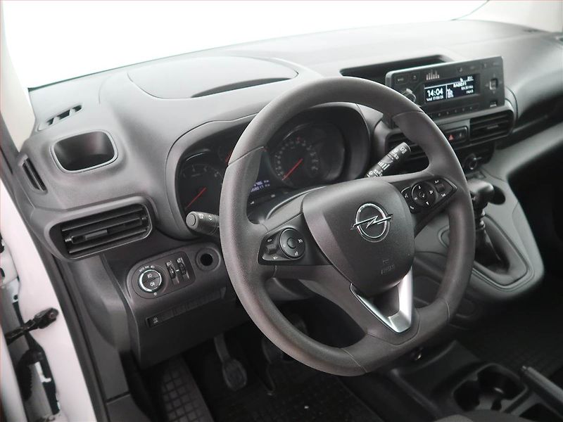 Opel Combo (2023) 1.5 CDTI, ČR, DPH - fotka 7 z 15