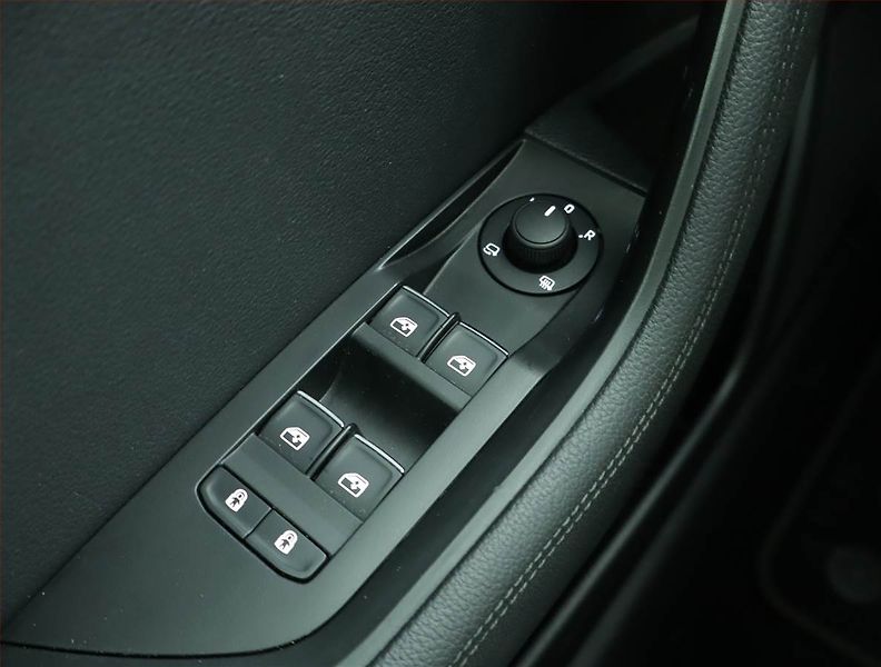 Škoda Superb (2019) 1.5 TSI - fotka 19 z 19