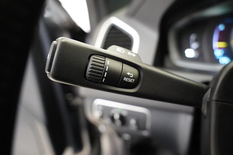 Volvo XC60 - fotka 15 z 29
