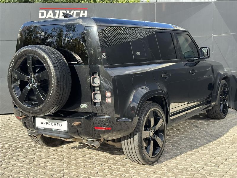 Land Rover Defender 5,0 110 P525 V8 AT AWD ČR DPH - fotka 7 z 34
