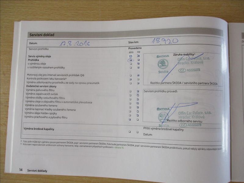 Škoda Fabia 1,4 i 16v, klima,servis,tažné, - fotka 31 z 34
