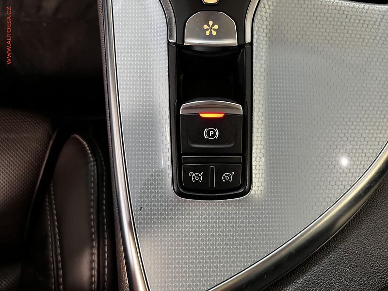 Renault Espace (2017) 1.6 dCi, Initiale Paris, AT - fotka 18 z 20