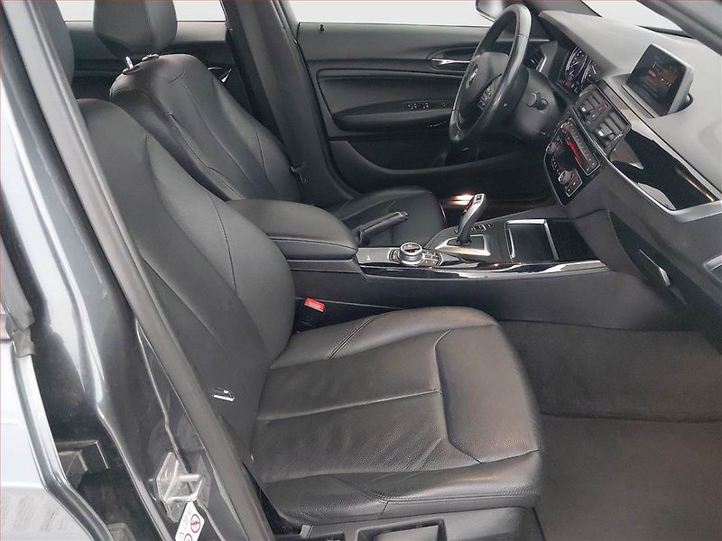 BMW Řada 1 (2017) 118d, Automat, Navi, Tempomat - fotka 9 z 20