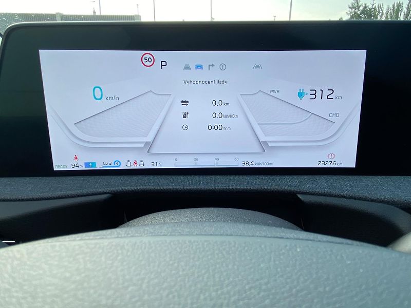 Kia EV6 (2023) 58 kWh, 2023 - fotka 12 z 26