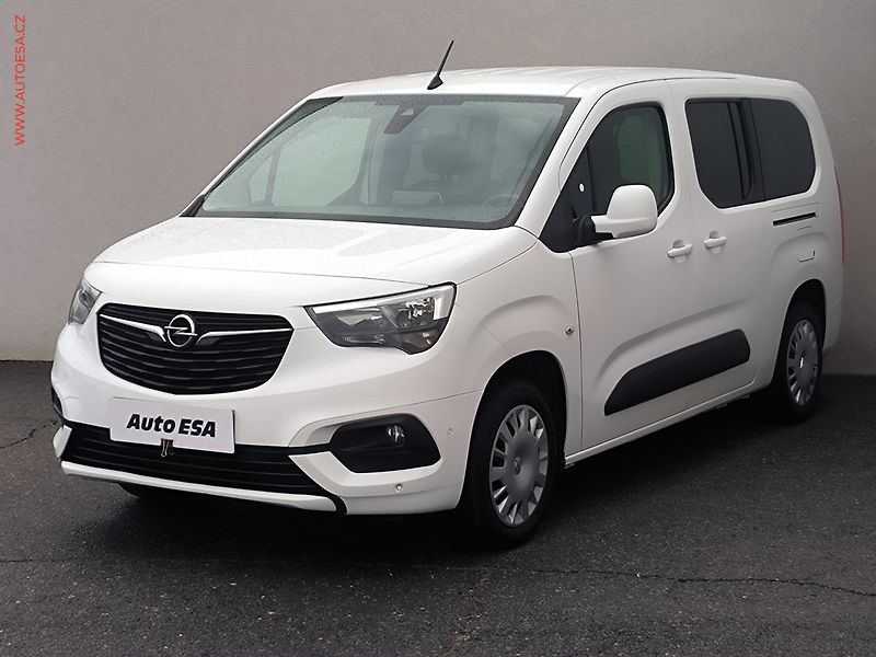 Opel Combo (2020) 1.5CDTi MAXi, LIFE, navi - fotka 3 z 22