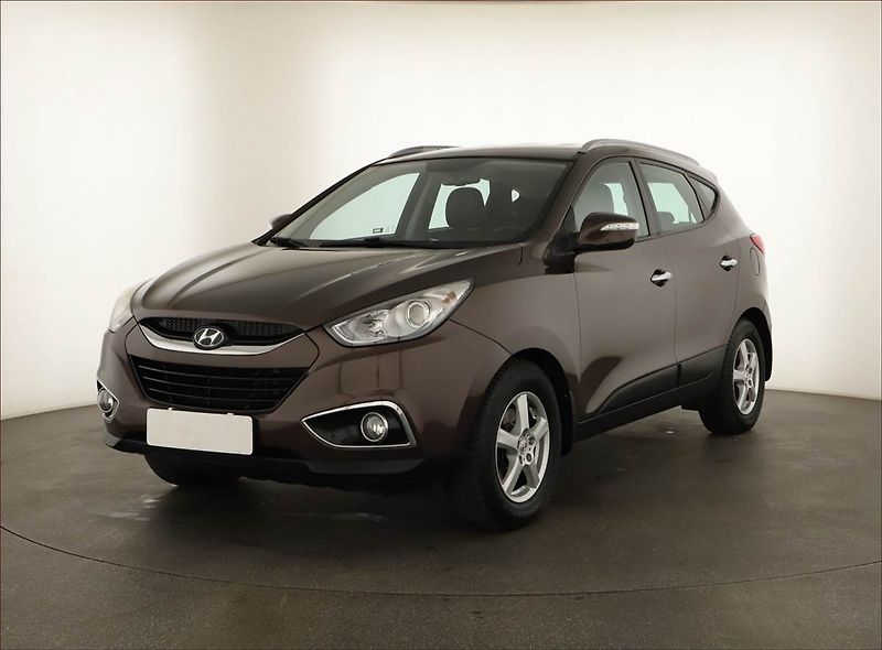 Hyundai ix35 (2012) 1.7 CRDi, Serv.kniha, Tempomat - fotka 2 z 14