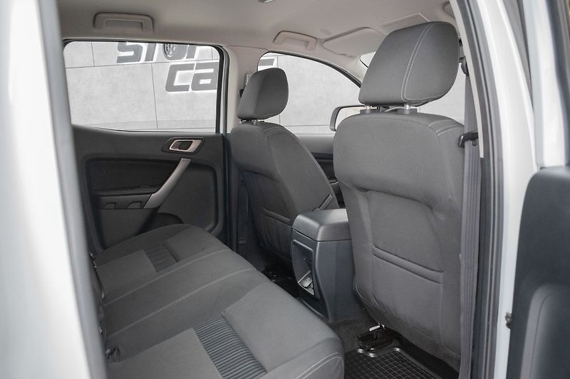 Ford Ranger 2.0 XLT*Naviják*4x4*TAŽNÉ*ČR 1 - fotka 14 z 45