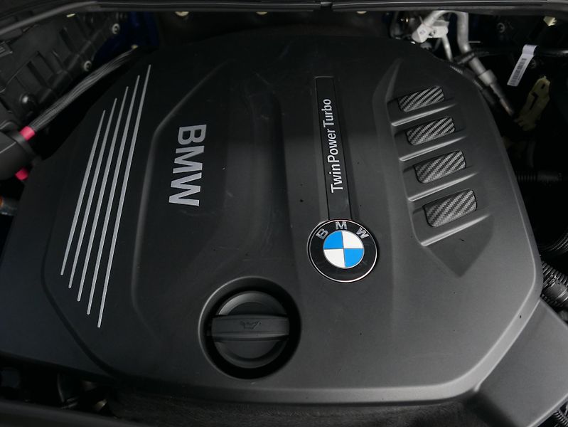 BMW X3 xDrive 20d REZERVACE - fotka 9 z 43