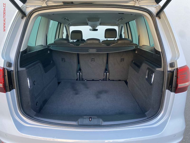 Volkswagen Sharan (2019) 2.0 TDI, ČR, servis.kniha - fotka 7 z 18