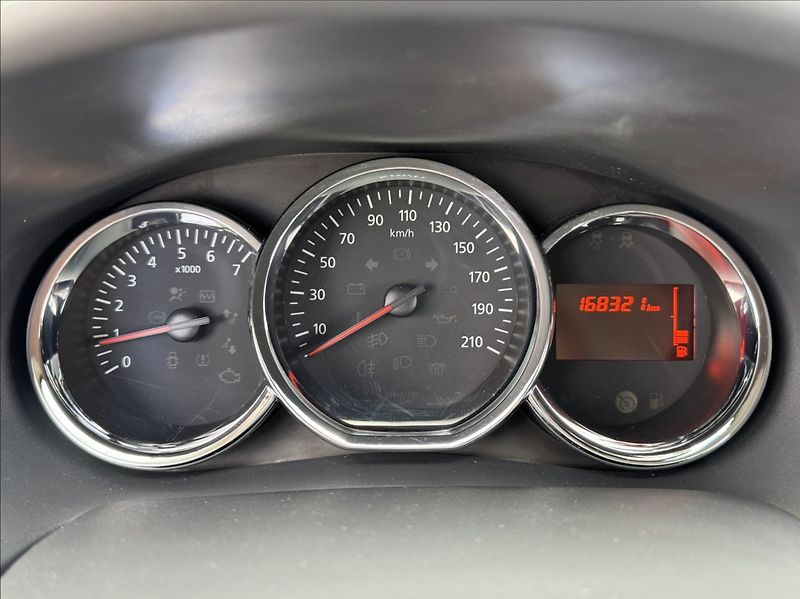 Dacia Logan 1,2 i 16V MCV KLIMA 1.maj ČR - fotka 28 z 50