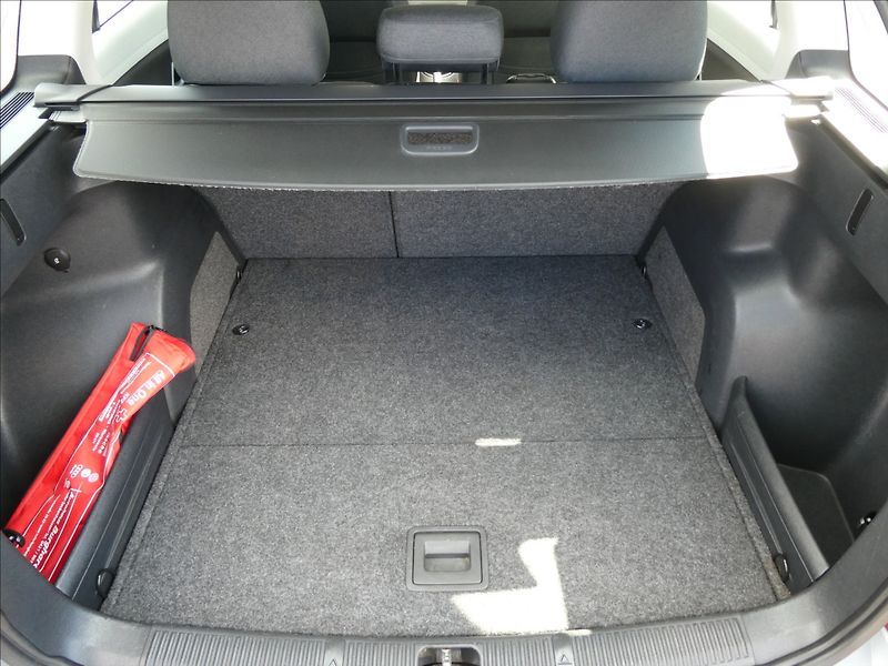 Škoda Fabia 1,6 i 1.MAJITEL,závěs,serviska - fotka 16 z 59