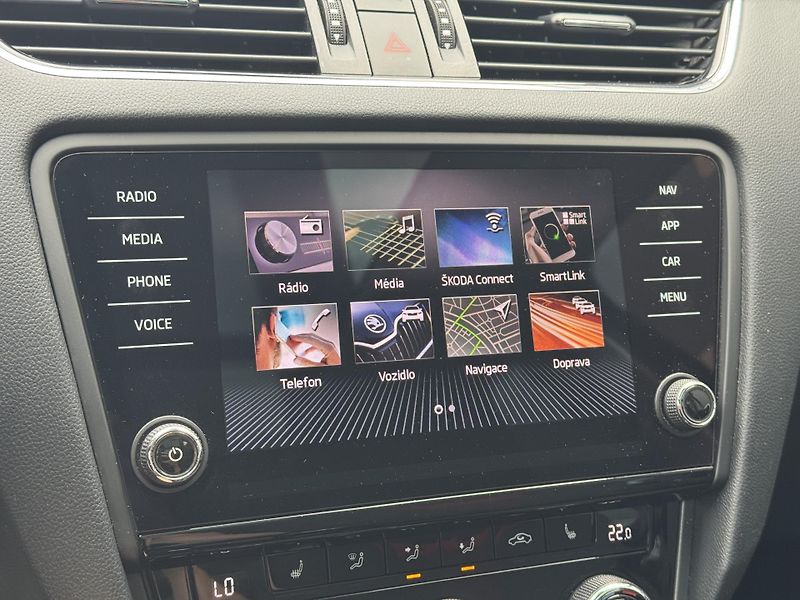 Škoda Octavia (2019) 1.5TSi Style+, Virtual, DPH - fotka 35 z 47