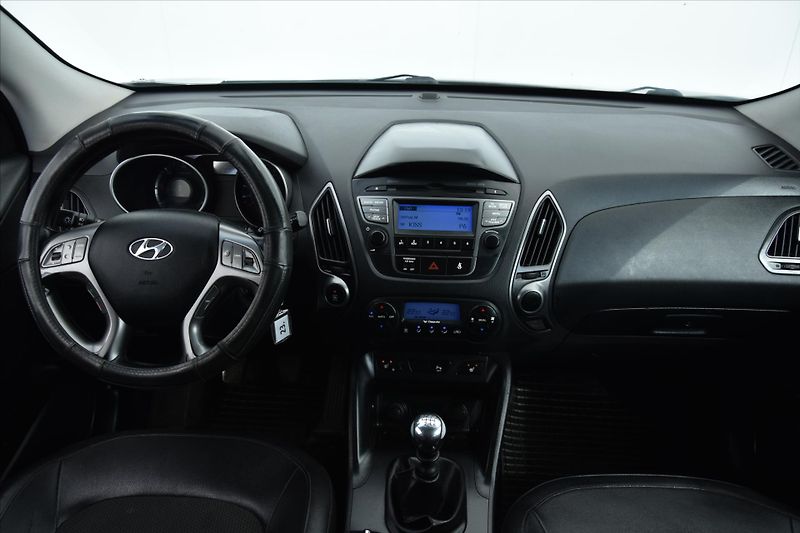 Hyundai ix35 1.7 CRDi 1.MAJITEL TAŽNÉ ČR - fotka 13 z 23