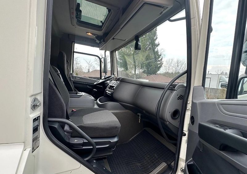 DAF CF (2017) 370 6x2 chlaďák EURO 6 - fotka 12 z 12
