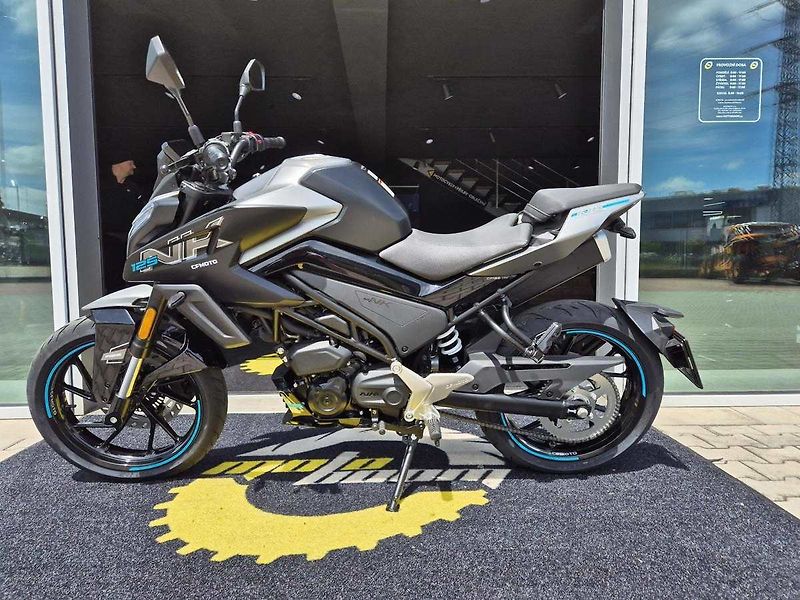 CFMOTO (2026) 125 NK - fotka 27 z 39