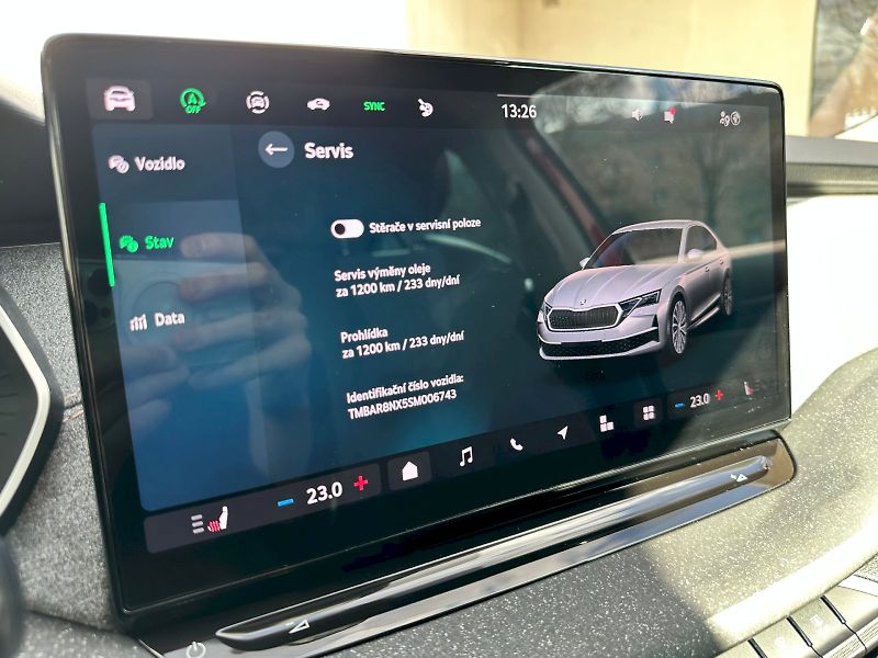 Škoda Octavia (2024) 1.5 TSI 110kW MHEV Selection D - fotka 17 z 23