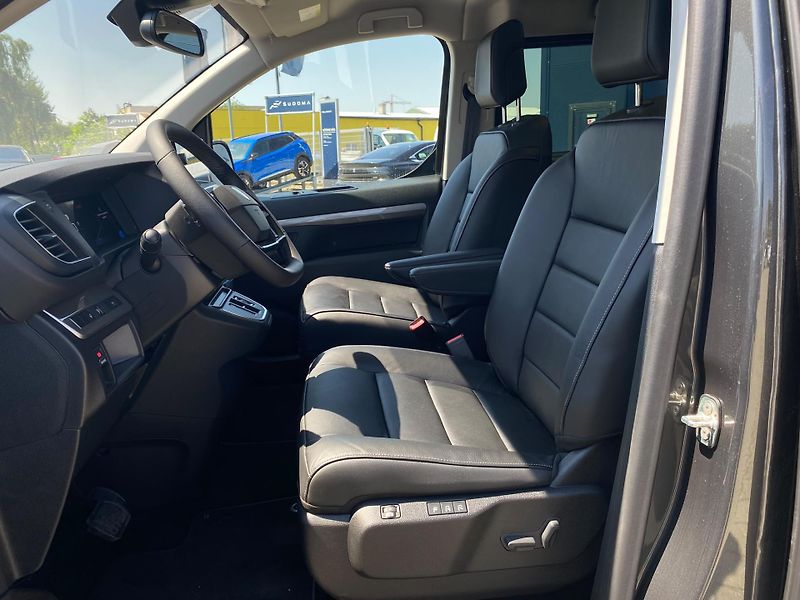 Peugeot Traveller (2026) Allure L3 2.2 BHDi 180 EAT8 - fotka 19 z 36