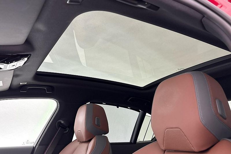 BMW Řada 5 540d xDrive Sedan - fotka 24 z 26