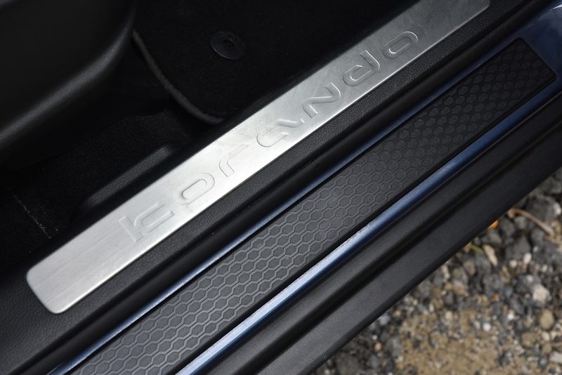 SsangYong Korando XDi 129 kW AWD A/T,KLIMA,TEMP - fotka 38 z 45