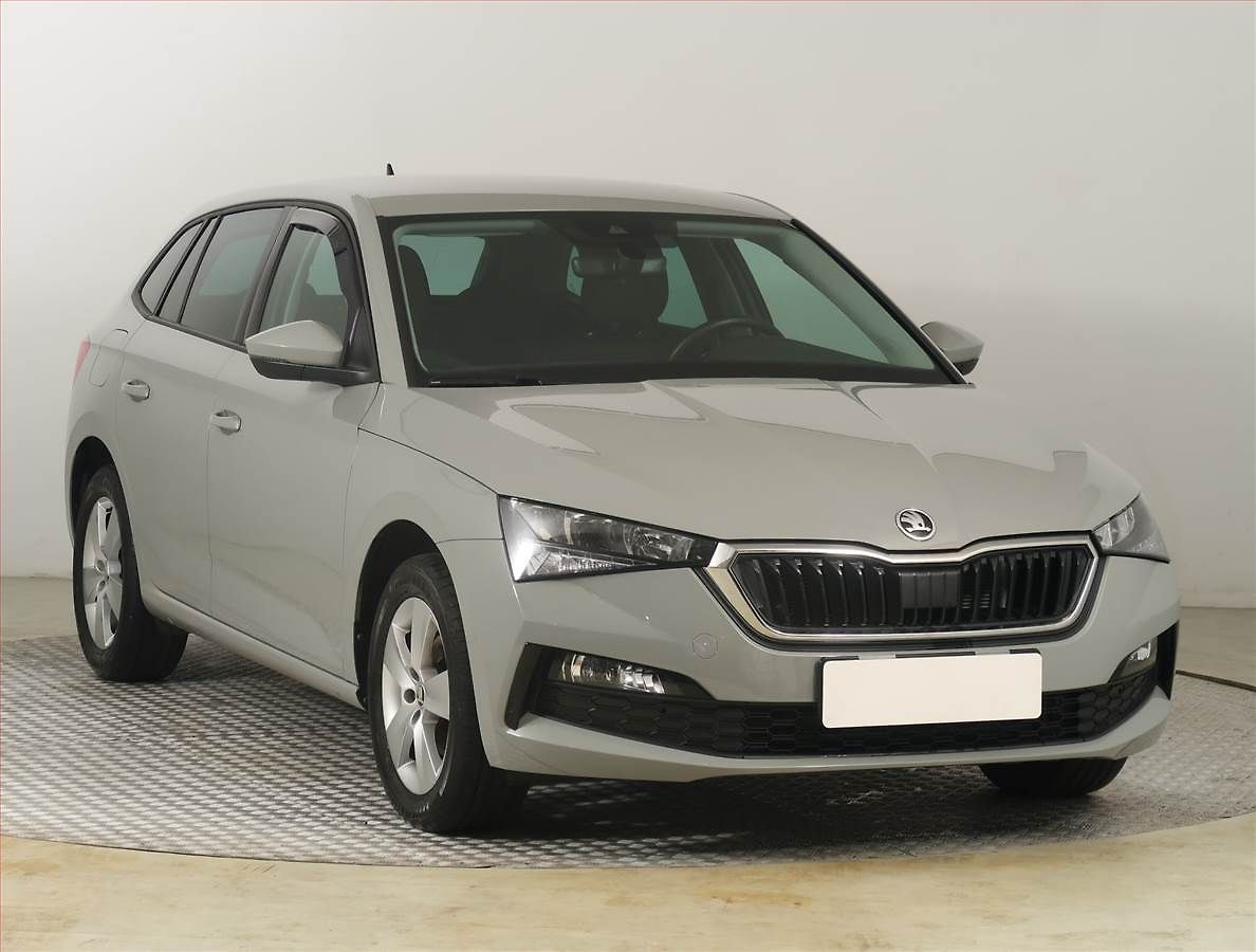 Škoda Scala Ambition 1.0 TSI, ČR,1.maj